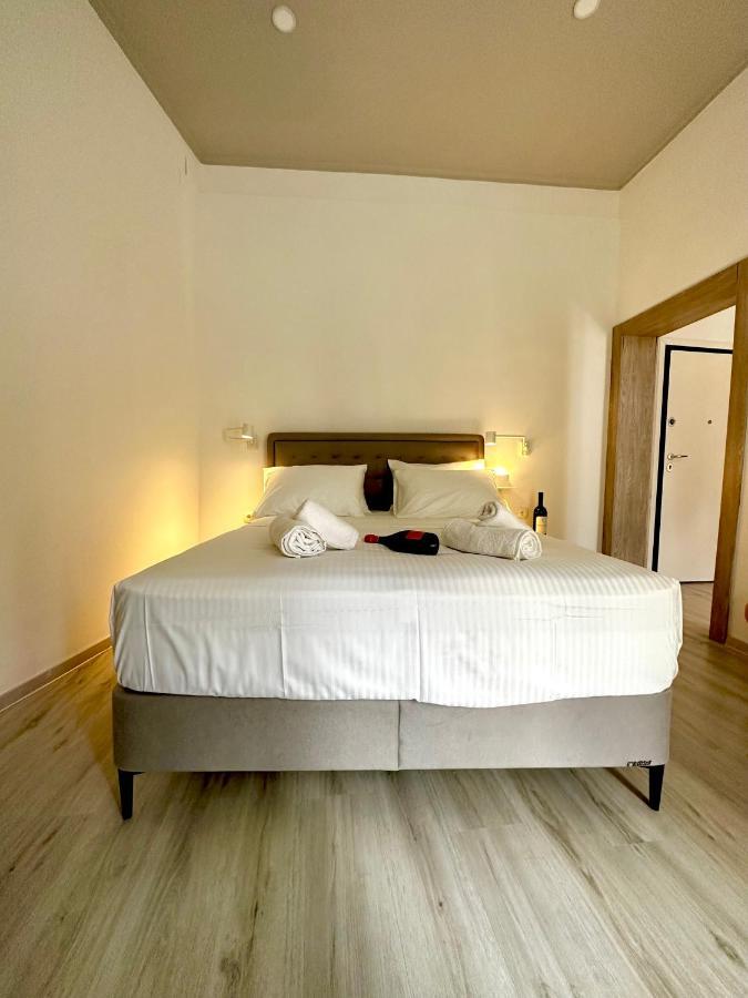 Travelers Luxury Suites, Studios & Apartments Corfu  Экстерьер фото