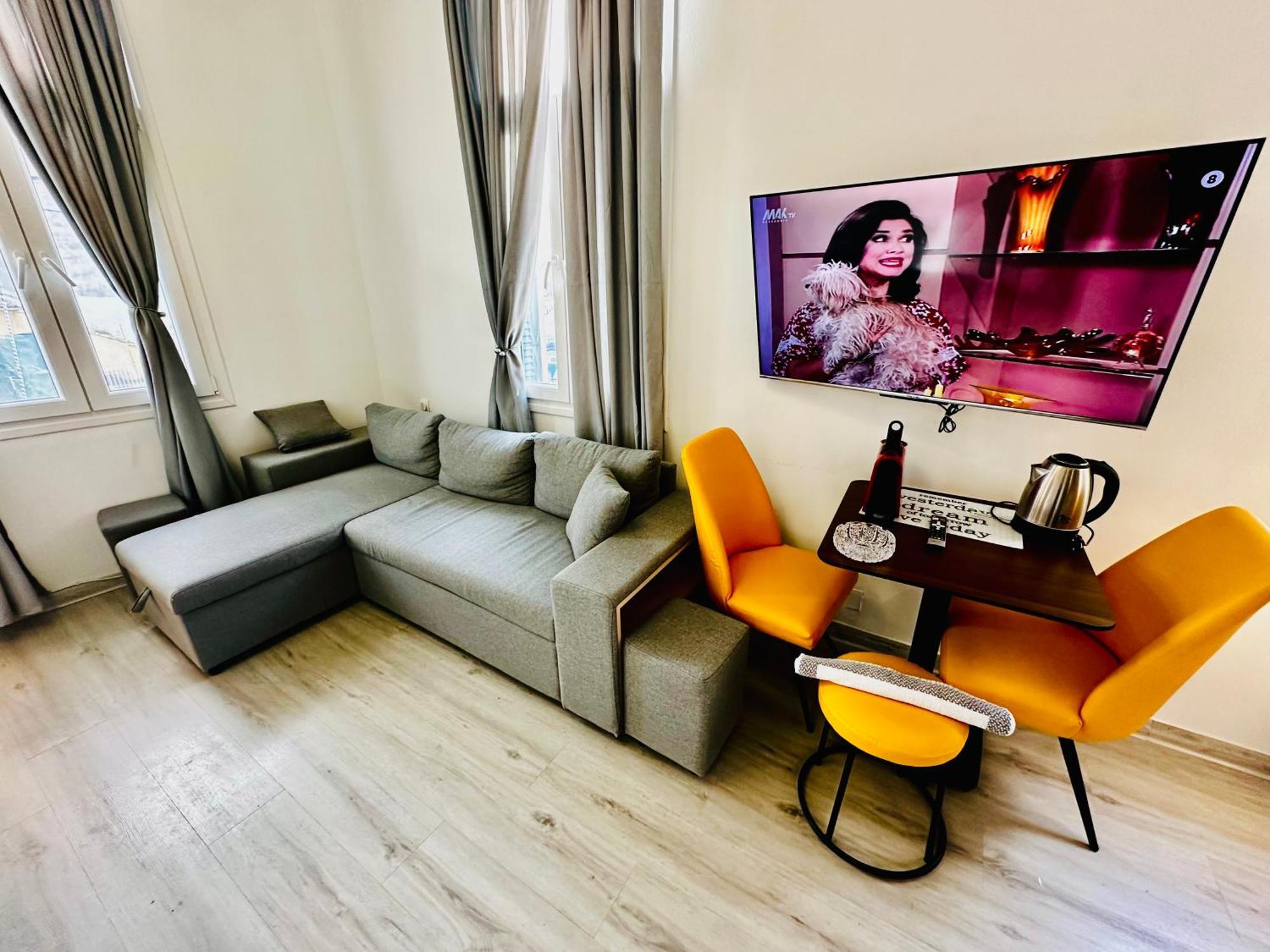 Travelers Luxury Suites, Studios & Apartments Corfu  Экстерьер фото